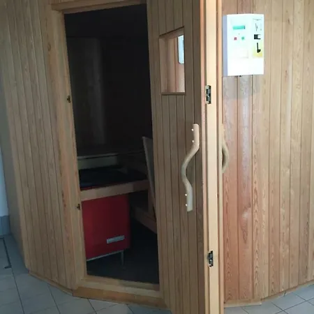 Attico Bellavista 아파트 로카르노